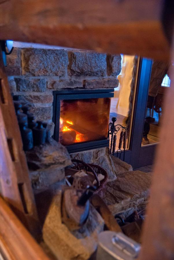 Am Roten Hammer I Gasthof Und Pension Oberwiesenthal Bagian luar foto
